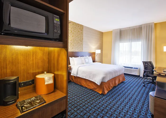 Fairfield Inn & Suites By Marriott Plattsburgh